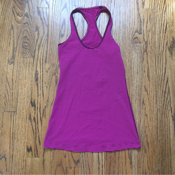 Lululemon Cool Racerback Hyperlight/Raspberry Glo light. Size 4 - Picture 2 of 6